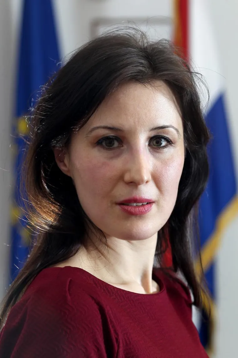 Ona je političarka, pravnica i žena sa stilom: Dalija Ore&scaron;ković godinama nakon razvoda i dalje solira