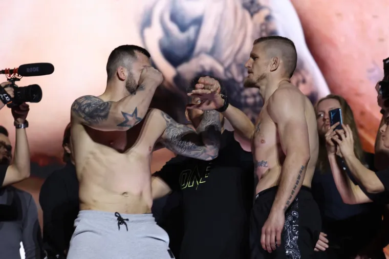 Idemo od najnovijeg perioda prema prošlosti. Roberto Soldić sučeljava se sa Zebaztianom Kadestamom na ONE Championship ceremonijalnom vaganju i Face-off konferenciji 4. svibnja 2023. u 1st Bank Centeru u Denveru, savezna američka država Colorado. Soldić je taj meč izgubio. 