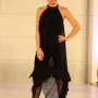 Mnogi koji su je vidjeli u posljednje vrijeme kažu kako je promijenila i izgled – odlučila se za jednostavniji stil života, daleko od glamura i reflektora koji su joj nekoć bili svakodnevica.