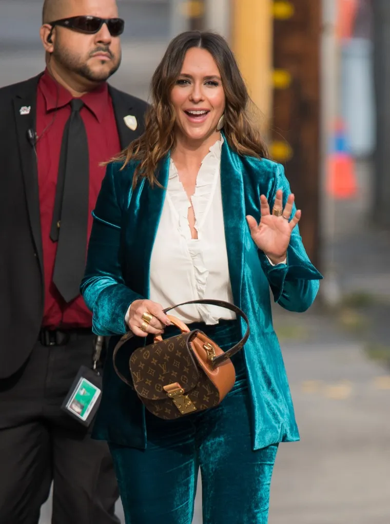 Ona je &scaron;aptačica duhovima i kraljica romantičnih komedija: Ovako se ikona 90-ih mijenjala kroz godine