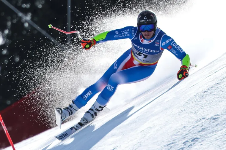 Dramatične scene na slavnom skijali&scaron;tu: Sin legendarnog skija&scaron;a te&scaron;ko pao i ostao nepomično ležati