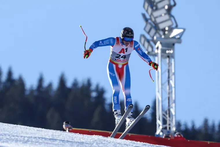 Dramatične scene na slavnom skijali&scaron;tu: Sin legendarnog skija&scaron;a te&scaron;ko pao i ostao nepomično ležati