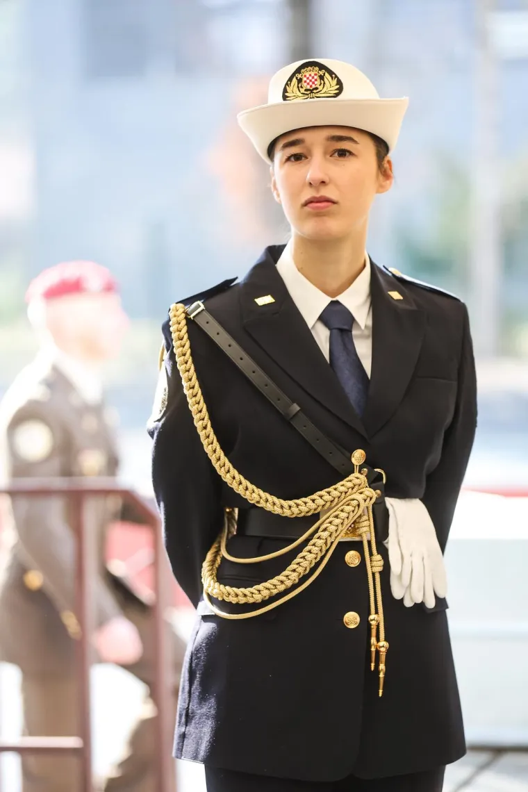 Noževi s hrvatskim grbom, snajperi i psi kao moćno oružje: Ovo je legendarna Počasna bojna