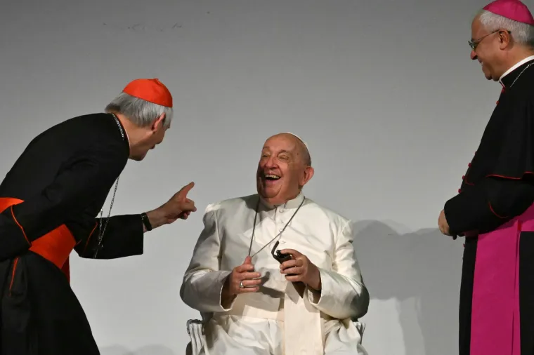 Papa je volio tango, radio je kao izbacivač, a nekad se iskradao iz Vatikana