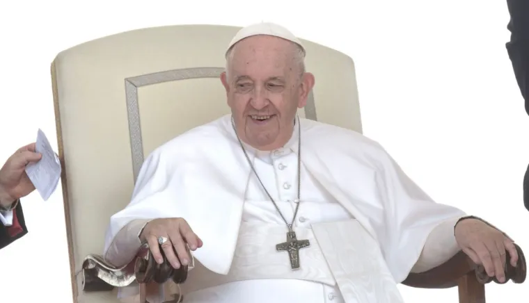 Papa je volio tango, radio je kao izbacivač, a nekad se iskradao iz Vatikana