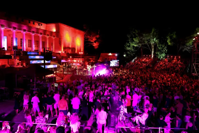 &Scaron;trumfete ukrale show na koncertu Gibonnia: U Samoboru noćas gorjelo!