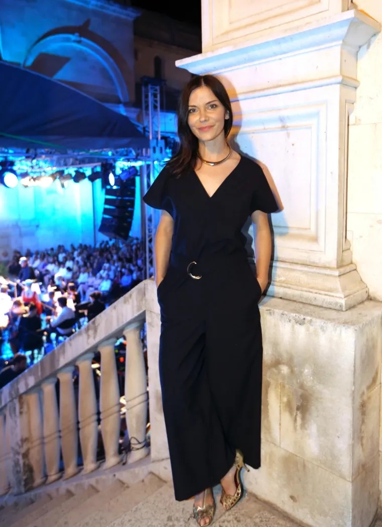 Vesna Pisarović