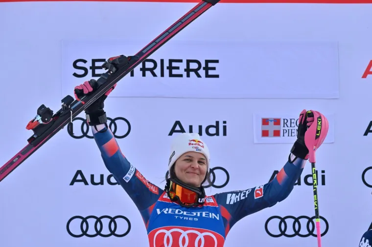 Bio je to njezin treći nastup ovaj vikend u talijanskom skijali&scaron;tu. U petak je osvojila četvrto mjesto u veleslalomu, dan kasnije je u istoj disciplini zauzela 12. mjesto, a u nedjelju je bila druga u slalomu.