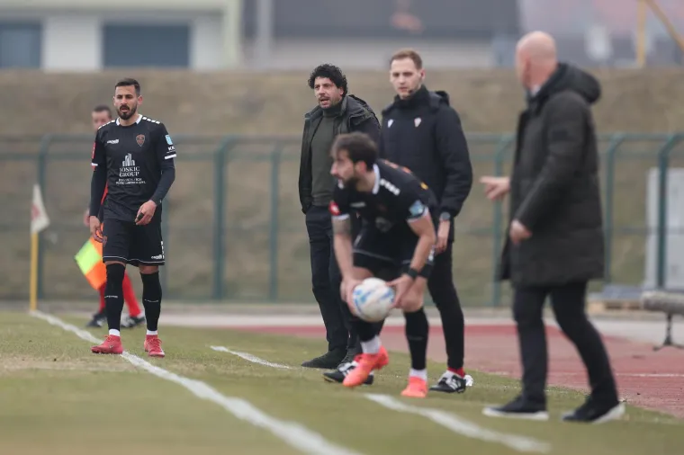 Trener Carević i klupa Gorice su potpuno poludjeli na odluku, koja bi mogla iskrojiti bitku za ostanak u SHNL-u.