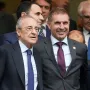 Nažalost, čelnici Reala još nisu Luki ponudili novi ugovor. Florentino Perez je, doduše, imao birane riječi za Luku u svlačionici: “Ljudi te jako vole, kakve su ti ovacije priuštili”, poručio je Florentino Modriću grleći ga nakon pobjede u svlačionici. Fantastičan Lukin pogodak došao je baš u vrijeme kada se ponovno nagađalo o još jednom produljenju ugovora Hrvata s Realom na dodatnih godinu dana, a poznato je kako Real ne daje nove ugovore igračima u veteranskim godinama. Luka je ugovor zaslužio! 