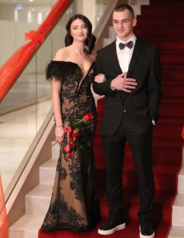 Sve pr&scaron;talo od glamura: Dubrovački maturanti pokazali svoja najbolja izdanja