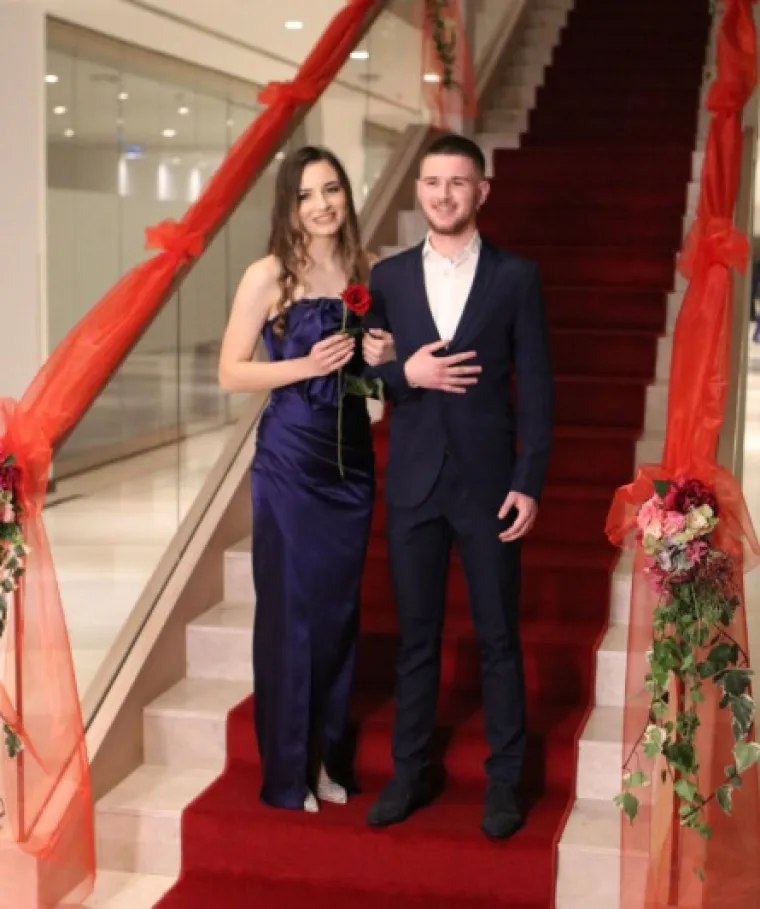 Sve pr&scaron;talo od glamura: Dubrovački maturanti pokazali svoja najbolja izdanja