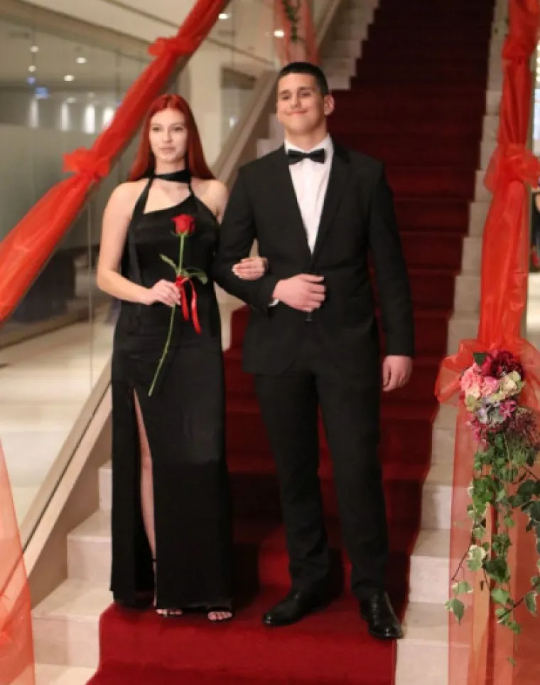 Sve pr&scaron;talo od glamura: Dubrovački maturanti pokazali svoja najbolja izdanja