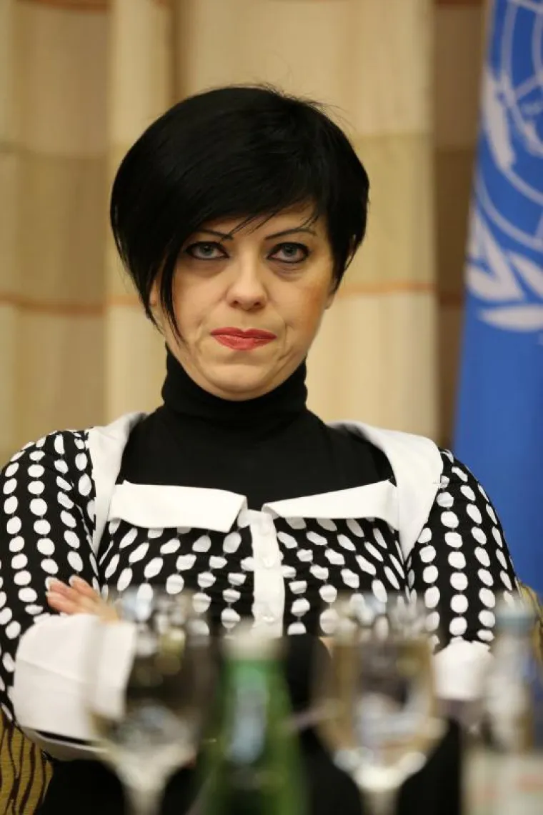 Od čarobnjačkih &scaron;e&scaron;ira do ekstravagantnih haljina: Ovo su najbolja izdanja Mirele Holy