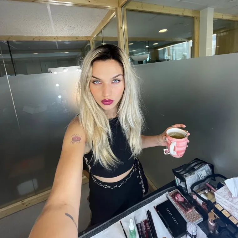 Lijepa glumica oduzima dah: 'Razmi&scaron;ljam kao Madriđanka, ali odrastanje mi je bilo vrlo srpsko-hrvatsko'