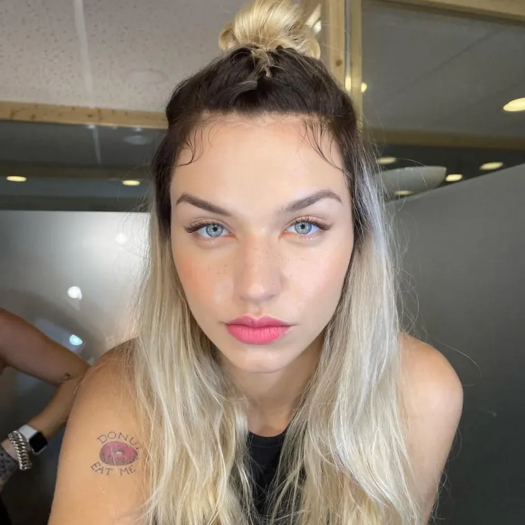 Lijepa glumica oduzima dah: 'Razmi&scaron;ljam kao Madriđanka, ali odrastanje mi je bilo vrlo srpsko-hrvatsko'