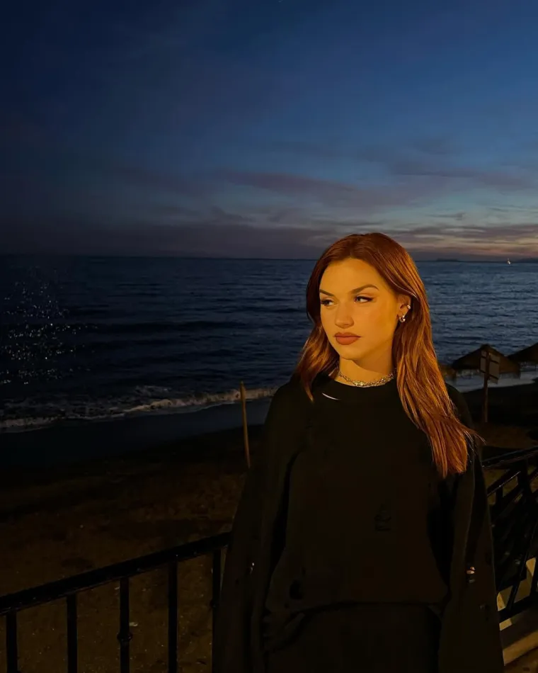 Lijepa glumica oduzima dah: 'Razmi&scaron;ljam kao Madriđanka, ali odrastanje mi je bilo vrlo srpsko-hrvatsko'