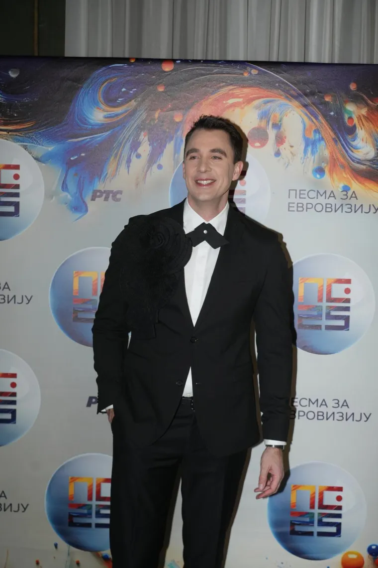 Prva polufinalna večer 'Beovizije' ispunjena kičem i glamurom: Pažnju plijenile drag-kraljice