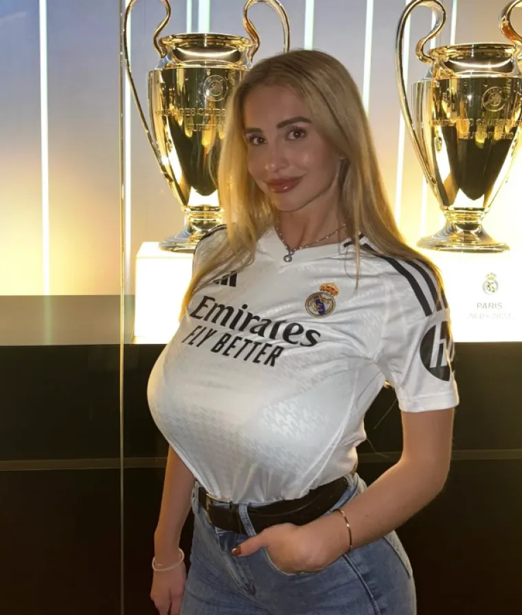 Maria Arreghini proslavila se kao lice koje najavljuje nogometne utakmice, a ima čak i svoj &scaron;ou s naglaskom na razgovore o sportu, preciznije nogometu i boksu.