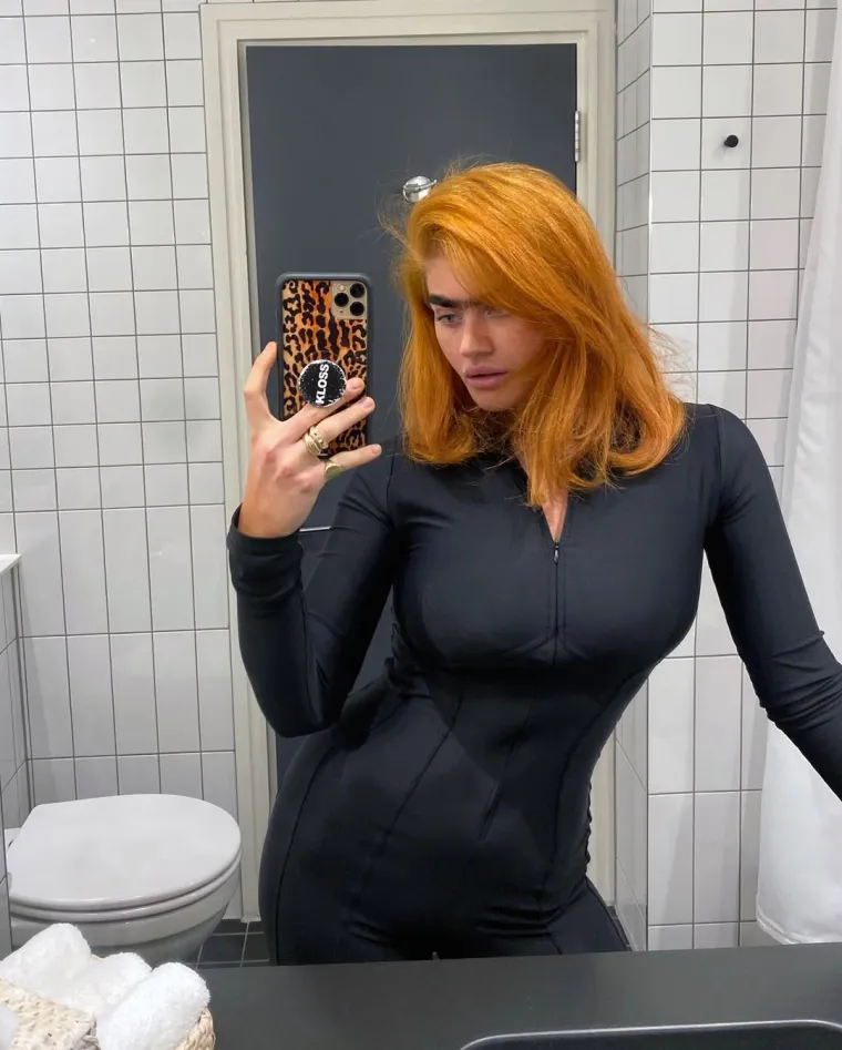 Samo prirodno: Dobivala prijetnje smrću zbog spojenih obrva, no ona se ne obazire