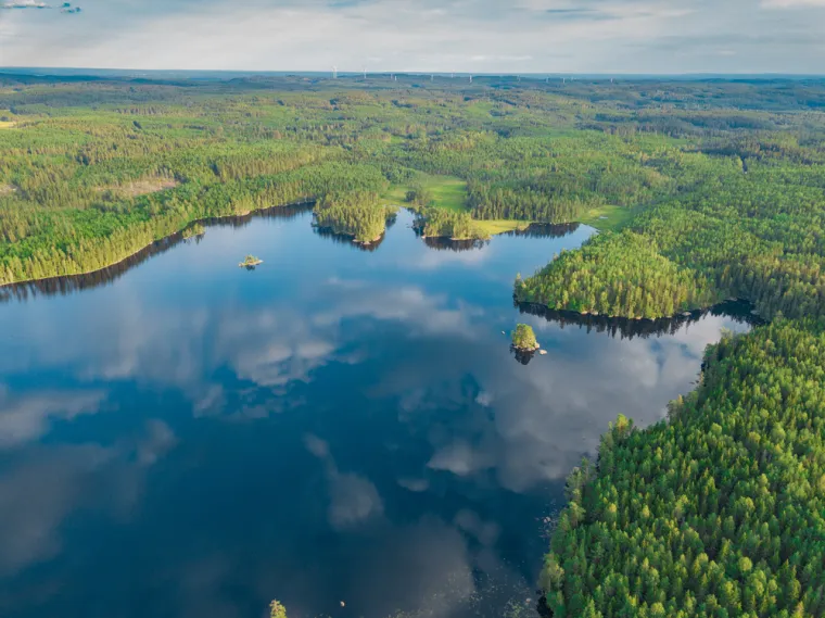 21. Švedska: Čak 468 vodenih površina te zemlje ponosi se ocjenom izvrsno za njih čak 72,9 posto. Jezero Vänern je najveće jezero u Švedskoj i treće najveće u Europi. Poznato je po svojim brojnim otocima i arhipelazima.