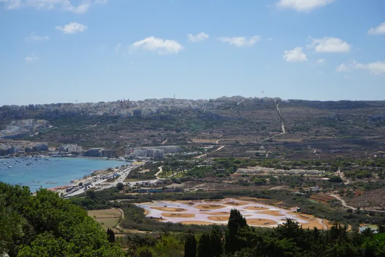 8. Malta: Otočna država sa 87 vodenih povr&scaron;ina, od kojih je 92 posto ocijenjeno kao izvrsno. Prirodni rezervat Ghadira i St. Peter's Pool, prirodni bazen poznat po bistroj vodi i prekrasnom okruženju, nalaze se na Malti.