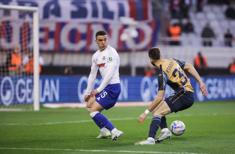 Misteriozan transparent Torcide: Otkrili smo &scaron;to znači! Pogledajte tko je jo&scaron; u loži Poljuda