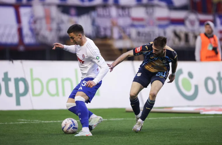 Misteriozan transparent Torcide: Otkrili smo &scaron;to znači! Pogledajte tko je jo&scaron; u loži Poljuda