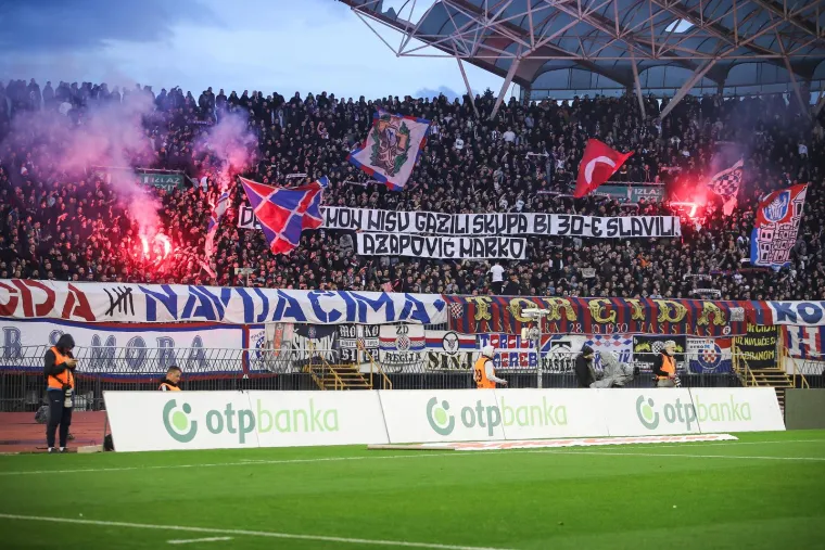 Misteriozan transparent Torcide: Otkrili smo &scaron;to znači! Pogledajte tko je jo&scaron; u loži Poljuda