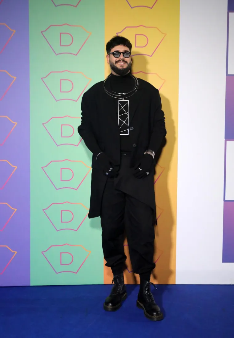 Brojna poznata lica na Plavom tepihu uoči Dore: Pogledajte tko se sve pojavio