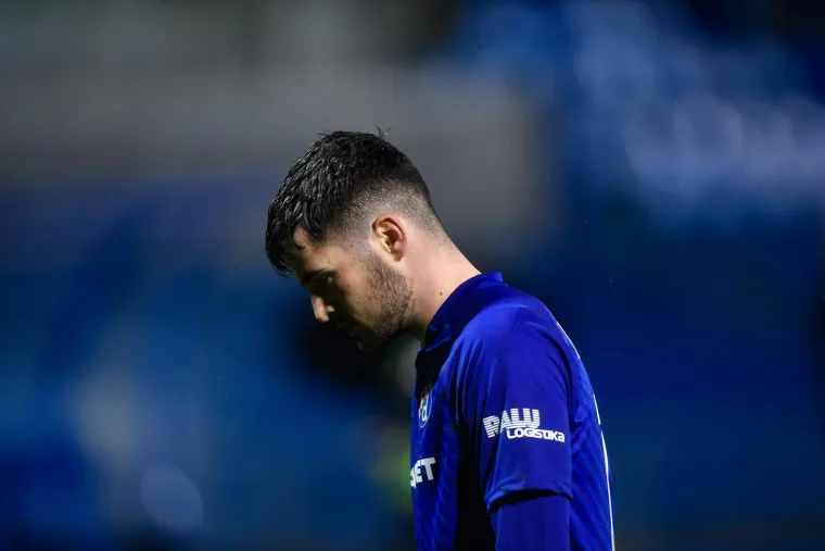 Sva lica tragedije na Maksimiru: Pogledajte pokisle dinamovce nakon jo&scaron; jedne blamaže, jedan igrač je sve otkrio