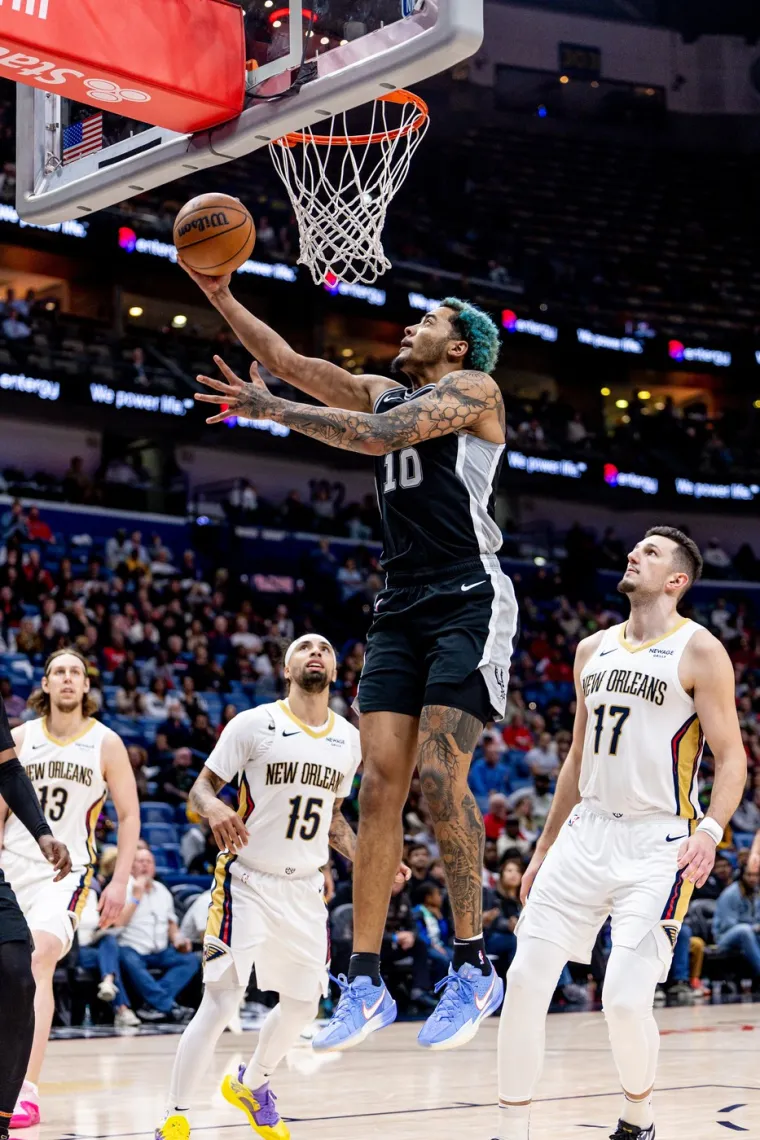 Skandal u NBA ligi! Durant &scaron;akom udario Matkovića u rebra, pogledajte kako je na&scaron; as reagirao na provokaciju