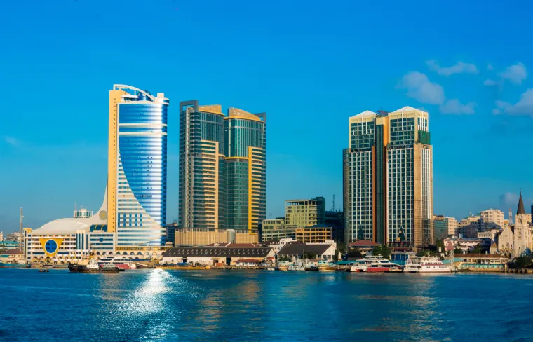 Zatim slijedi tanzanijski grad Dar Es Salaam za koji se smatra da će imati 73,7 milijuna stanovnika. 