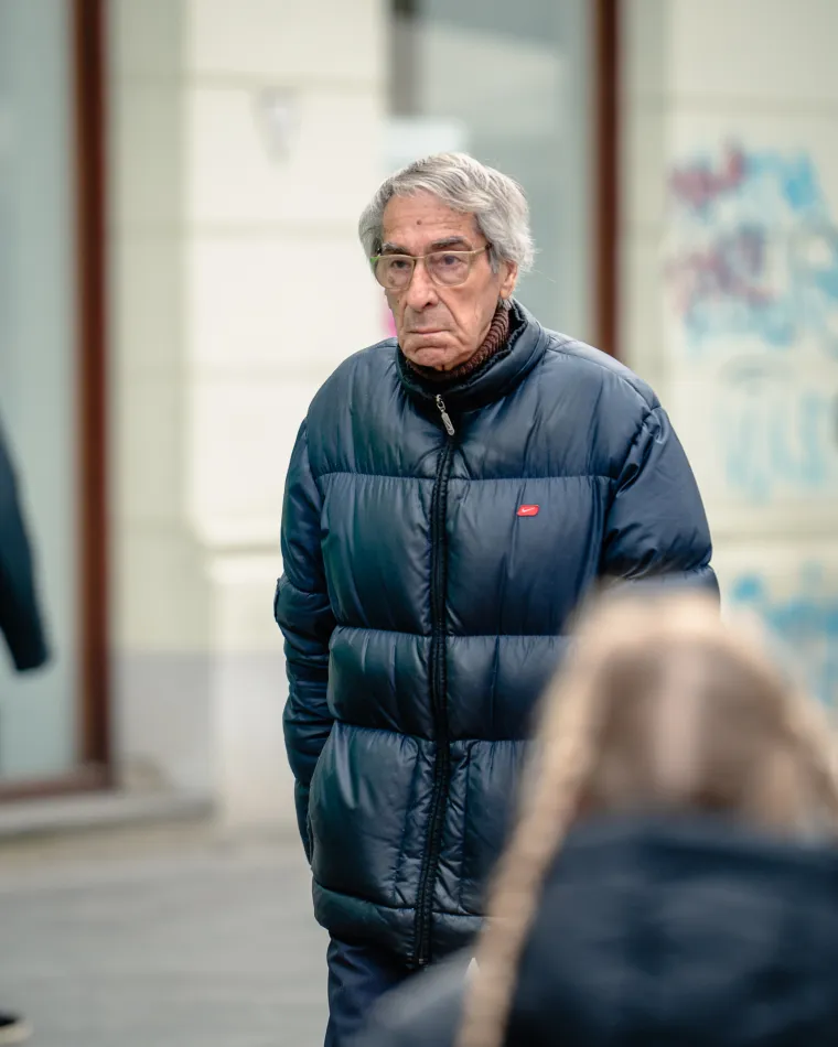 Krzno, boje, šeširi: Svi se sredili, a on fura svoje. Na špici 'uhvatili' i Prosinečkog