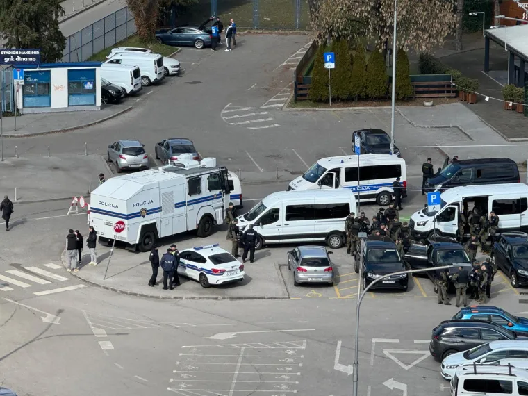 Policija u punom pogonu uoči derbija: Na Maksimir stiglo pojačanje