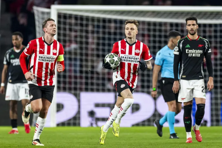 Lang je pogotkom iz penala smanjio za 3-1 i ulio nadu