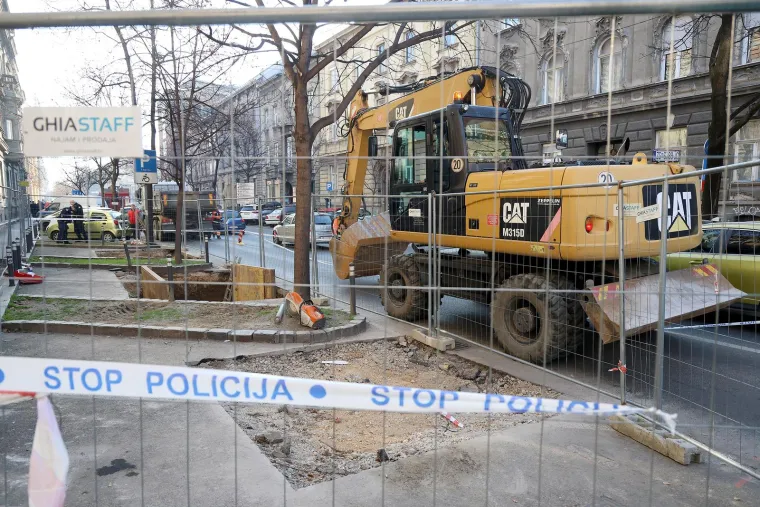 &apos;Ne smiju biti predaleko. U tom smislu, što se tiče kapaciteta i udaljenosti, sve je projektirano da funkcionira za korisnike&apos;, zaključio je Tomašević