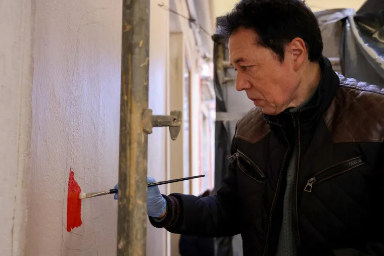 Zadarski slikar Valentin Radman radi u zadarskoj gimnaziji, a u slobodno vrijeme će slikati mural. 