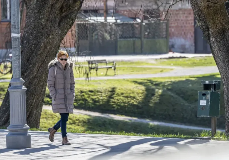 Prolaznici ostali bez daha: Misteriozne dame osvojile Karlovčane