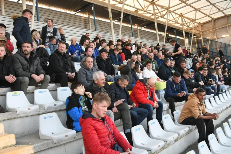 S druge strane, uz stalne posjetitelje na koprivničkom stadionu, najglasnije su bile Podravske štuke.