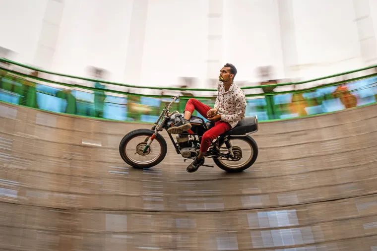 Zid smrti privlači tisuće vozača: Opasna tradicija prestižni je simbol neustra&scaron;ivosti