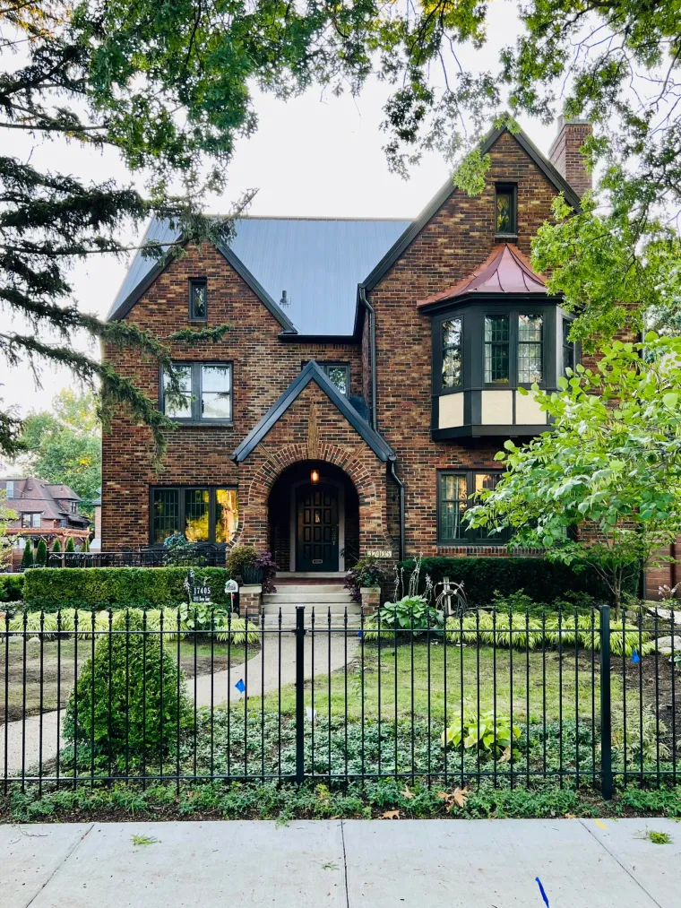 Kupili su kuću staru 98 godina i od otpisane ruine napravili dom vrijedan divljenja