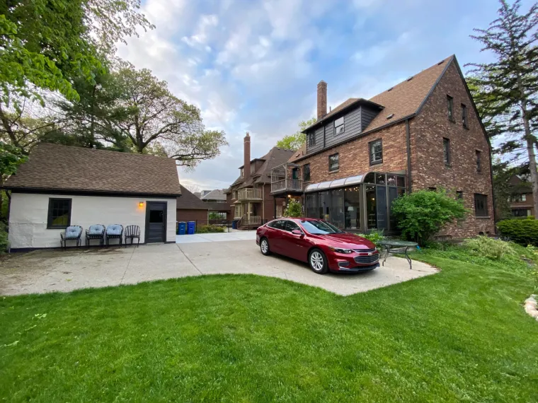 Kupili su kuću staru 98 godina i od otpisane ruine napravili dom vrijedan divljenja