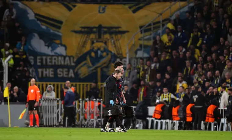 &quot;Očito je bilo slučajno i bez namjere prema Propperu, ali nemam pojma što Butland tamo radi. Izgledalo je divlje&quot;, jedni su od brojnih komentara