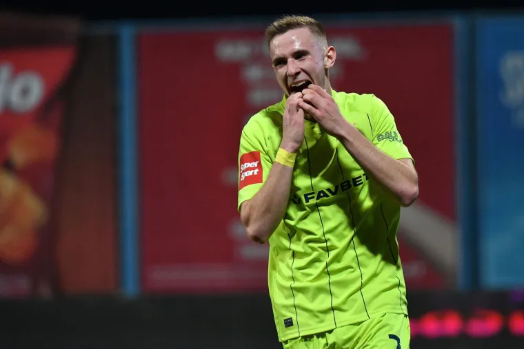 Jo&scaron; je nekoliko puta opasno zaprijetio golu Slavena.