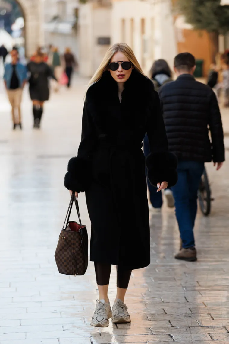 U Zadru je bilo vruće: Vitke dame podigle temperaturu u kratkim haljinama