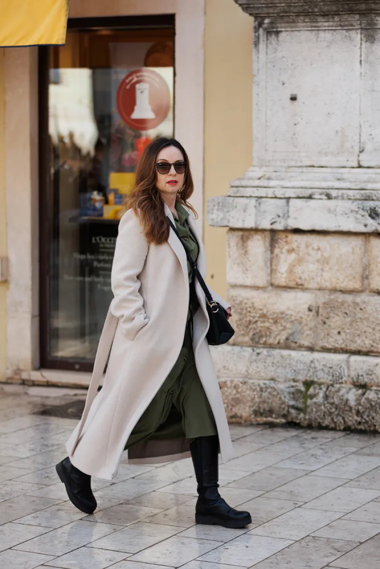 U Zadru je bilo vruće: Vitke dame podigle temperaturu u kratkim haljinama