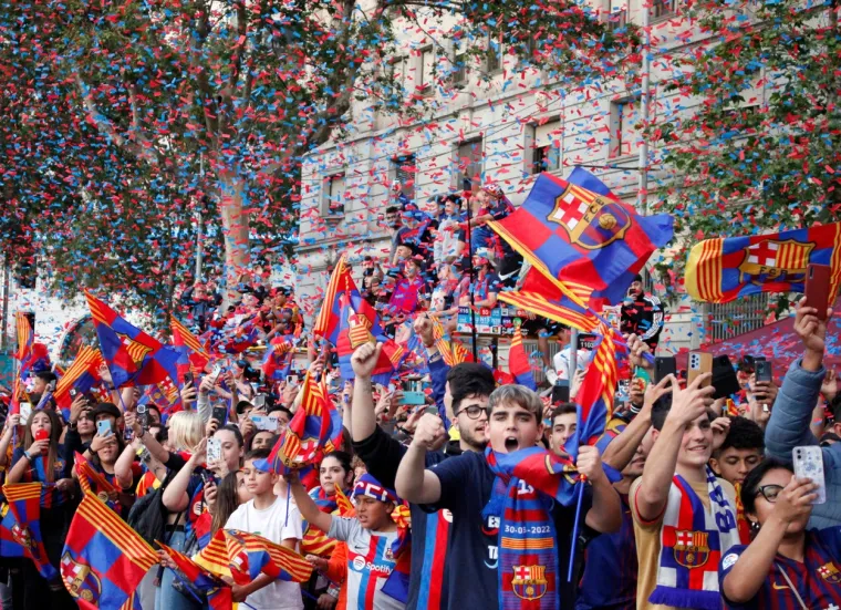 7. BARCELONA 116 milijuna eura. Barcin prihod znatno je smanjen igranjem na Olimpijskom stadionu, dok se Camp Nou obnavlja. 