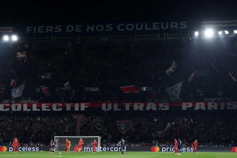2. PSG 168 milijuna eura. 
PSG je na drugom mjestu sa prikupljenih 168 milijuna eura, &scaron;to je možda iznenađujuće s obzirom da je kapacitet Parka prinčeva ispod 50.000. Cijene ulaznica su naravno glavni čimbenik u ovim otkrićima, a PSG generira vrtoglave iznose putem prodaje ulaznica u ugostiteljstvu. 