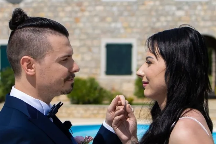 Mura Klara i Marko zaljubili su se u RTL-ovu showu &quot;Brak na prvu&quot;, a sada slave prvu godišnjicu zajedničkog života.